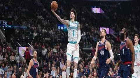 利物浦在“巅峰”德比中稳居优势！预测小胜格局或2-1。