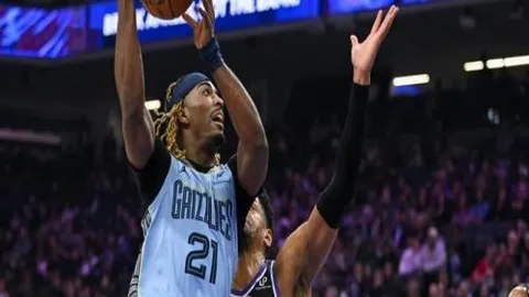 曼联或售梅努获利百万，夏窗或成离别时刻